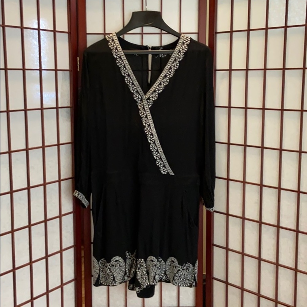 Loft Embroidered Romper (M) Black